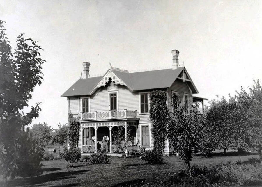 Unidentified home. Moscow, Idaho.