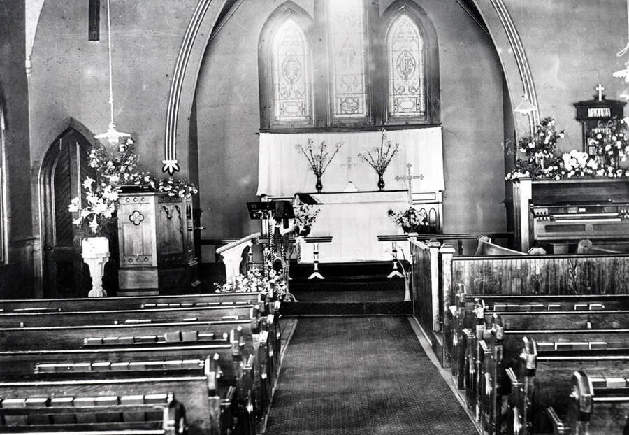 St. Mark's Episcopal Church (1891-1937), First and Jefferson Streets. Interior view. Moscow, Idaho.