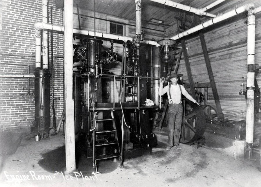 Engine room and ice plant. C. Weisgerber Brewery. Lewiston, Idaho.