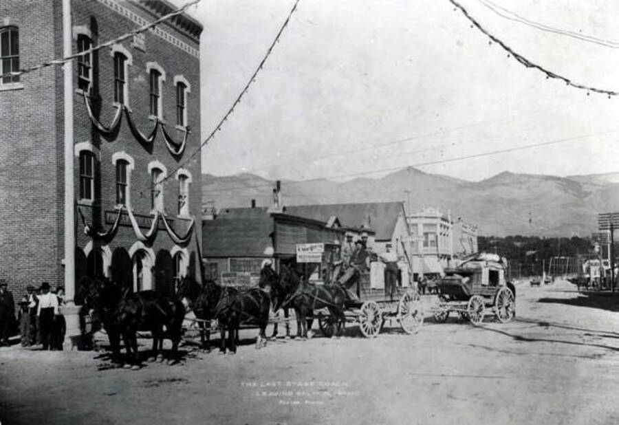 Last stagecoach leaving Salmon, Idaho.