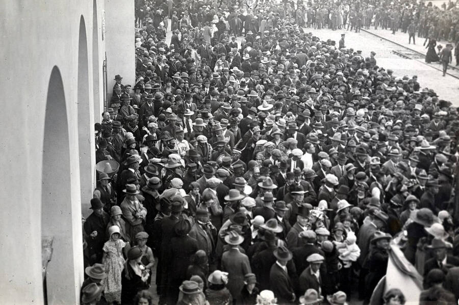 Crowd in front of new station. Celebration of coming of Union Pacific main line to Boise. Boise, Idaho.