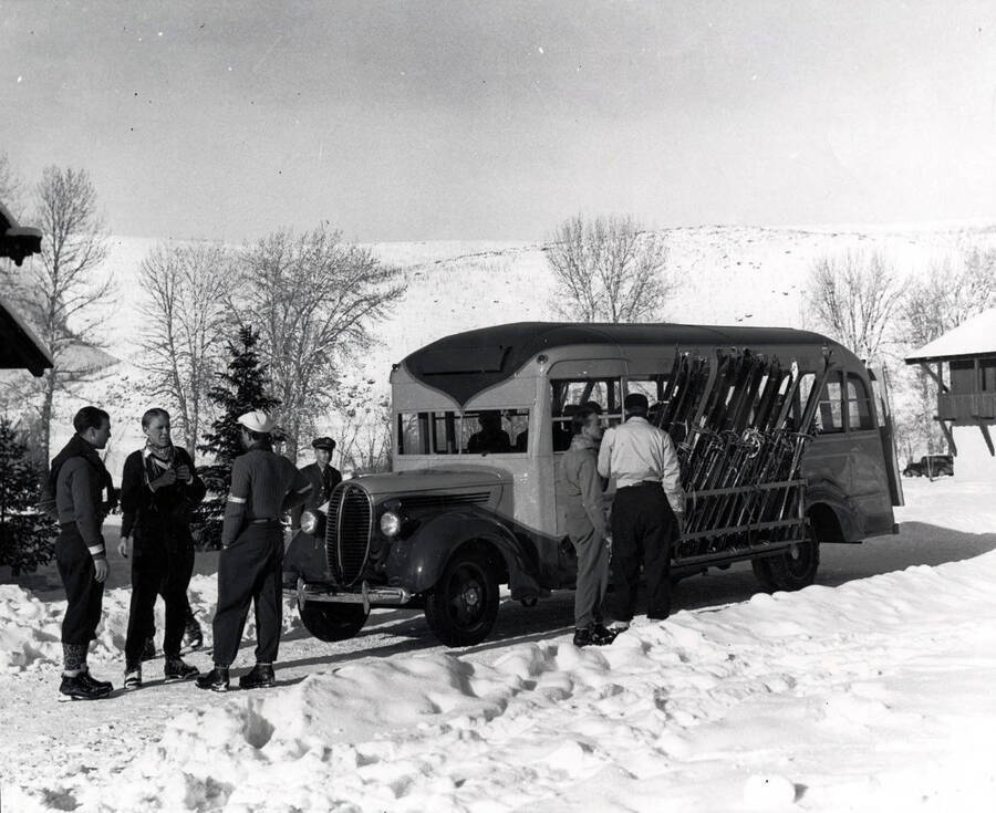 First ski bus that went between lodge and Dollar and Proctor Mountains.