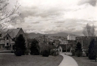 Visible: Hello Walk, Phi Gamma Delta house, Campus Christian Center