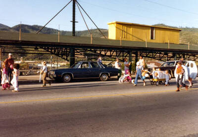 Mounted on same sheet as 5-59-7c