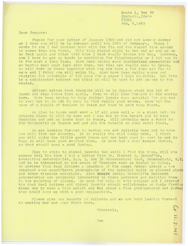 Letter discussing Crabtree's flintknapping work and upcoming trip to Arizona. He discusses plans for Tixier's trip to the United States. He asks him to send a message along to Michel Dauvois.