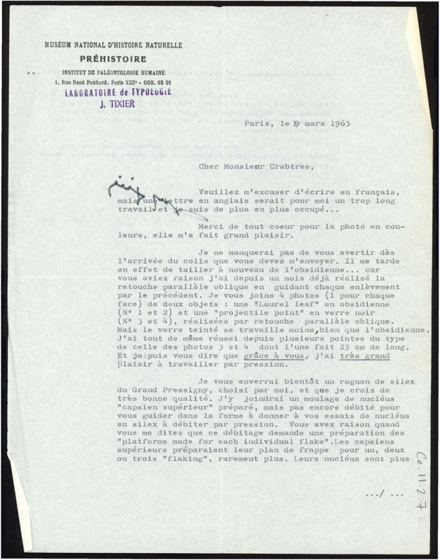 Letter telling Crabtree Tixier will inform him as soon as he receives the package of obsidian. Tixier is sending a package of a flint kidney and he analyzes it. Translated using a website.