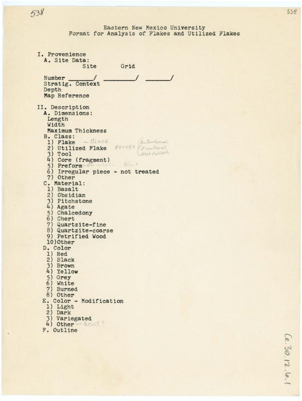 Form for the analysis of flakes and utilized flakes, with handwritten notes.