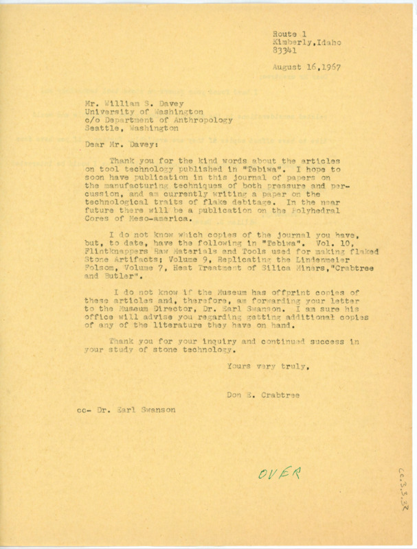 Letter discussing a recent article publication in the Tebiwa journal on tool technology, and the papers Crabtree is currently working on. The back side of the letter is a copy of the original letter Davey wrote to Crabtree asking for offmat copies of Tebiwa Journal issues.