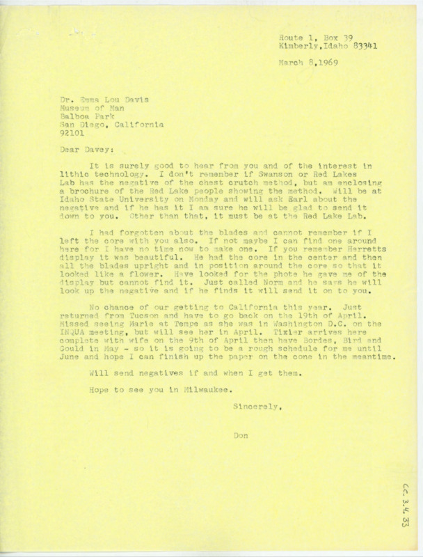 Letter to Emma Lou Davis noting that Crabtree does not know if Earl Swanson or Red Lakes Lab has the negative of the chest crutch method. Crabtree gives some suggestions for Davis' core display at her museum, and he notes that his friend Norm may send an image of a past display Crabtree liked.