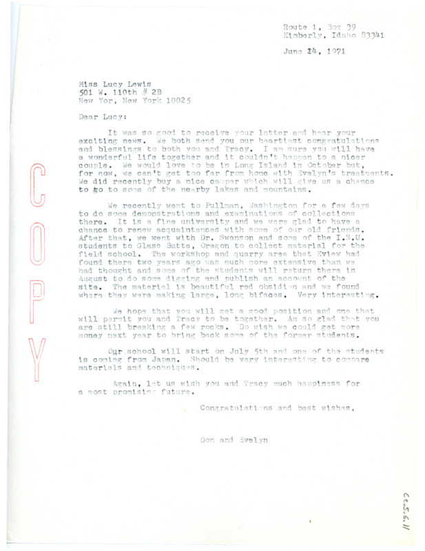 Letter from Don and Evelyn Crabtree to Lucille "Lucy" G. Lewis regarding her upcoming wedding and recent happenings.