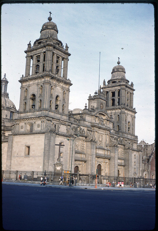 A photographic slide of a side view of the Palacio De Bellas Artes.