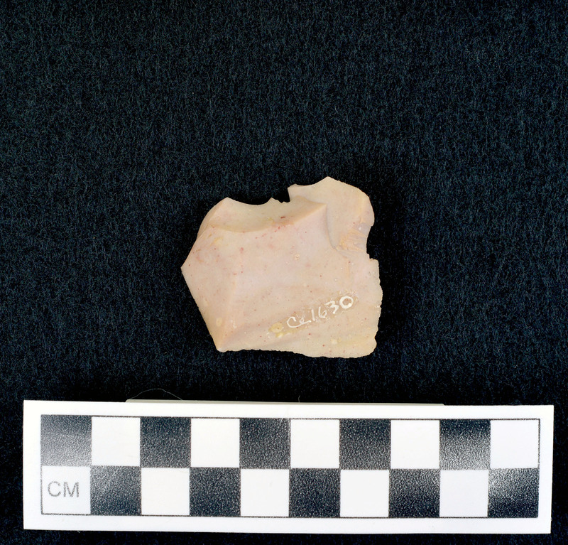 Examples of heat treated flakes that were heated up too quickly and cooled off too quickly. There are examples of pot-lidding and crazing. Pot-lidding occurs when stone is heated too quickly and crazing occurs from a rapid cooling.