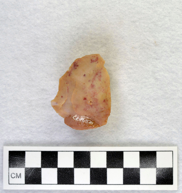 Examples of heat treated flakes that were heated up too quickly and cooled off too quickly. There are examples of pot-lidding and crazing. Pot-lidding occurs when stone is heated too quickly and crazing occurs from a rapid cooling.