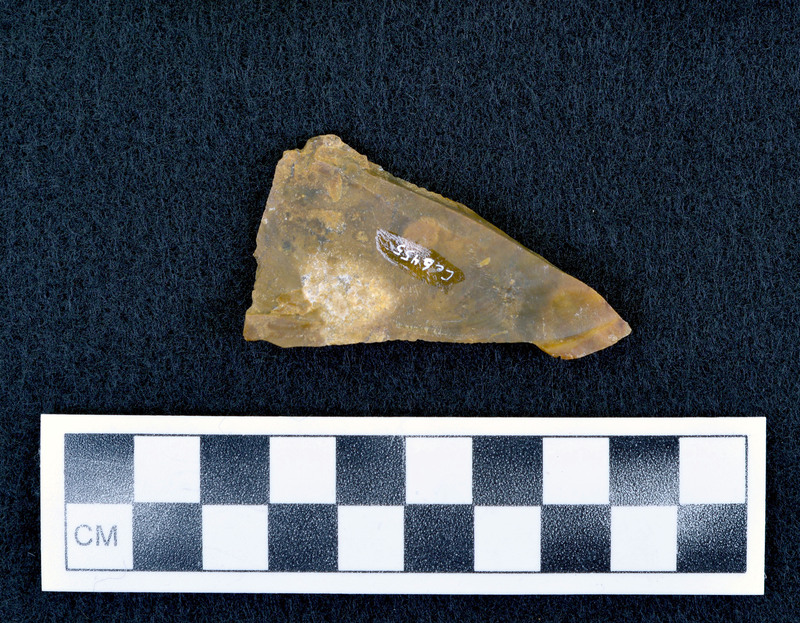 Not heat treated, associated w/Ce.6450 Reds, from Shell Wyoming, color varies, quality varies, most abundant supply of material I've found yet, didn't respond to heat at 400-500 degrees for 4 hours, none of this is heat treated. (D. Crabtree)