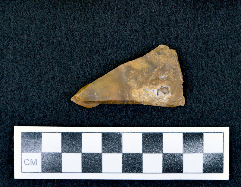 Not heat treated, associated w/Ce.6450 Reds, from Shell Wyoming, color varies, quality varies, most abundant supply of material I've found yet, didn't respond to heat at 400-500 degrees for 4 hours, none of this is heat treated. (D. Crabtree)