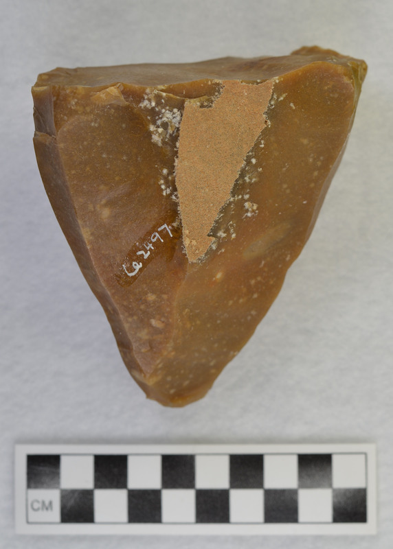 While visiting Donald E. Crabtree at home in Kimberly, Idaho, Francois Bordes created several blades from Ce.2497, using a Danish hammerston technique. Blades were made by grinding platform and using a dragging blow with hammerstone. (GT) Ce.2501 and Ce.2499 can be refit to Ce.2497. Associated with Ce.2171, Ce.2498 - Ce.2501. See also Ce.2580 - Ce.2590.