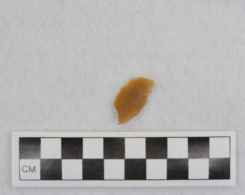 This flint flake was created by Jacques Tixier as part of an experiment in 1966. This piece related Ce.863-871.