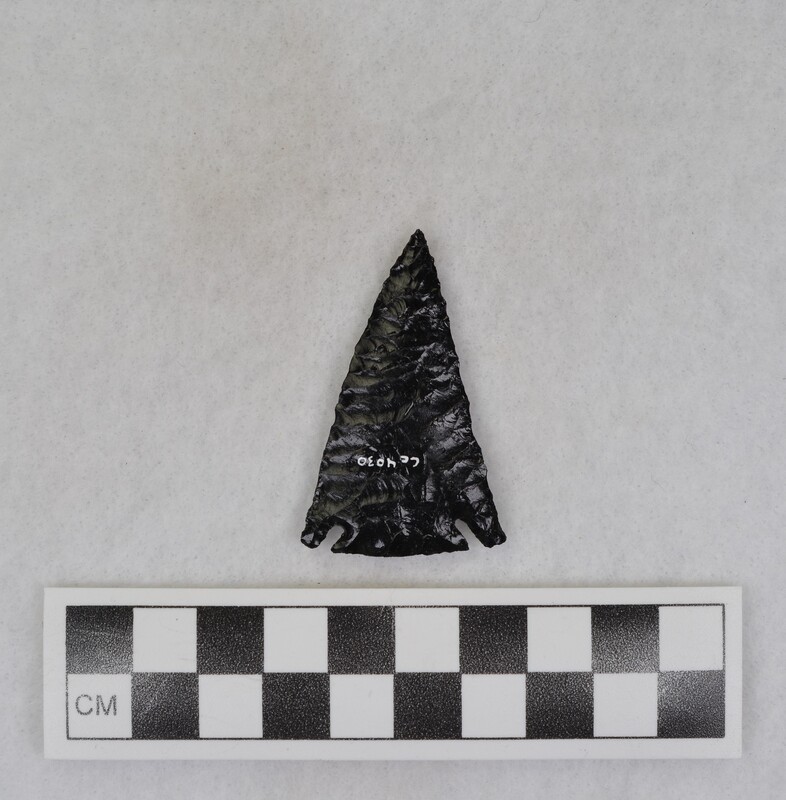 Corner notched, Titmus flaking