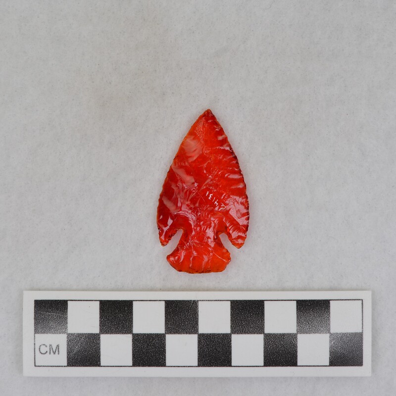 Corner notched, Material: red tail light lens.