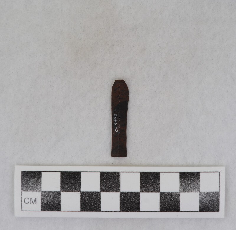 Broken, associated w/Ce.5837