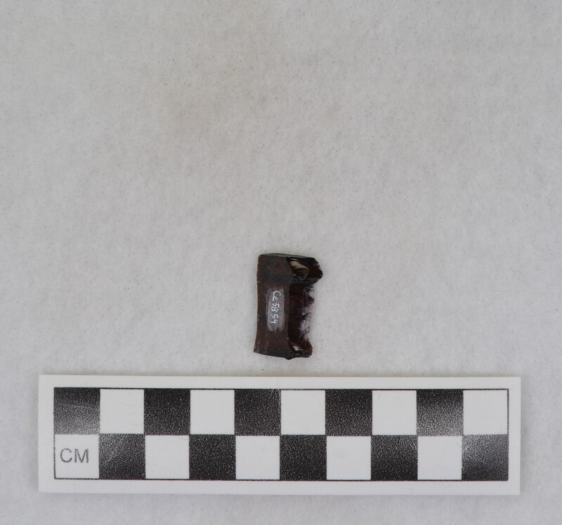 Broken, associated w/Ce.5837