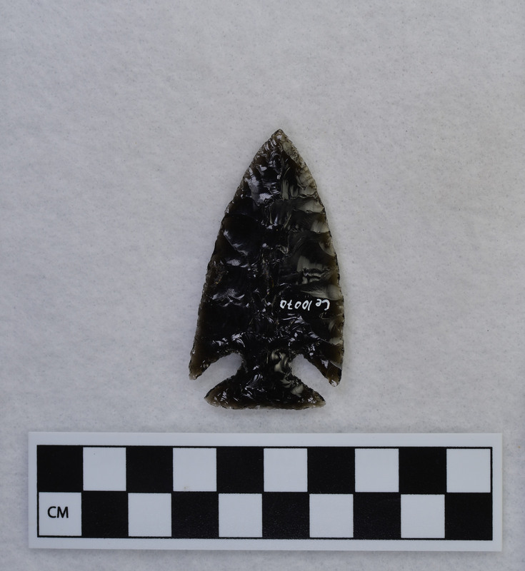 Corner notched Originally in catalogue as duplicate catalogue number Ce.4220.