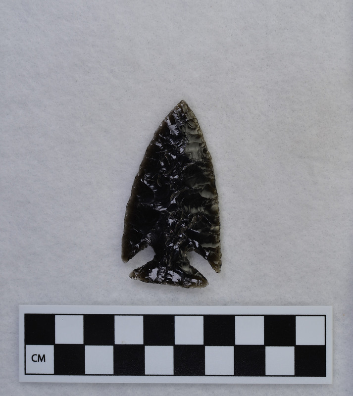 Corner notched Originally in catalogue as duplicate catalogue number Ce.4220.