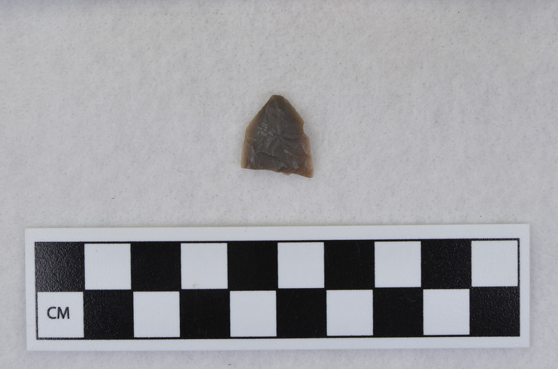 Channel, mends w/Ce.2790 Originally catalogued as Ce.2790B.