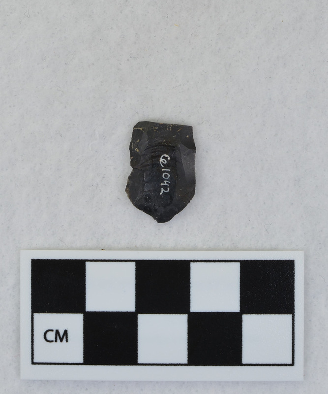Channel flake fragment, mends w/Ce.1041