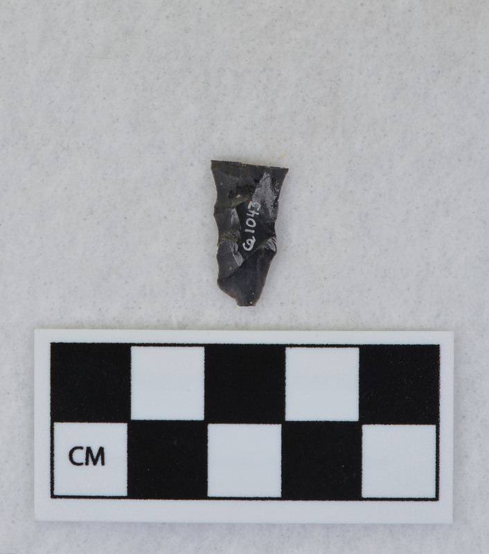 Channel flake fragment, mends w/Ce.1041