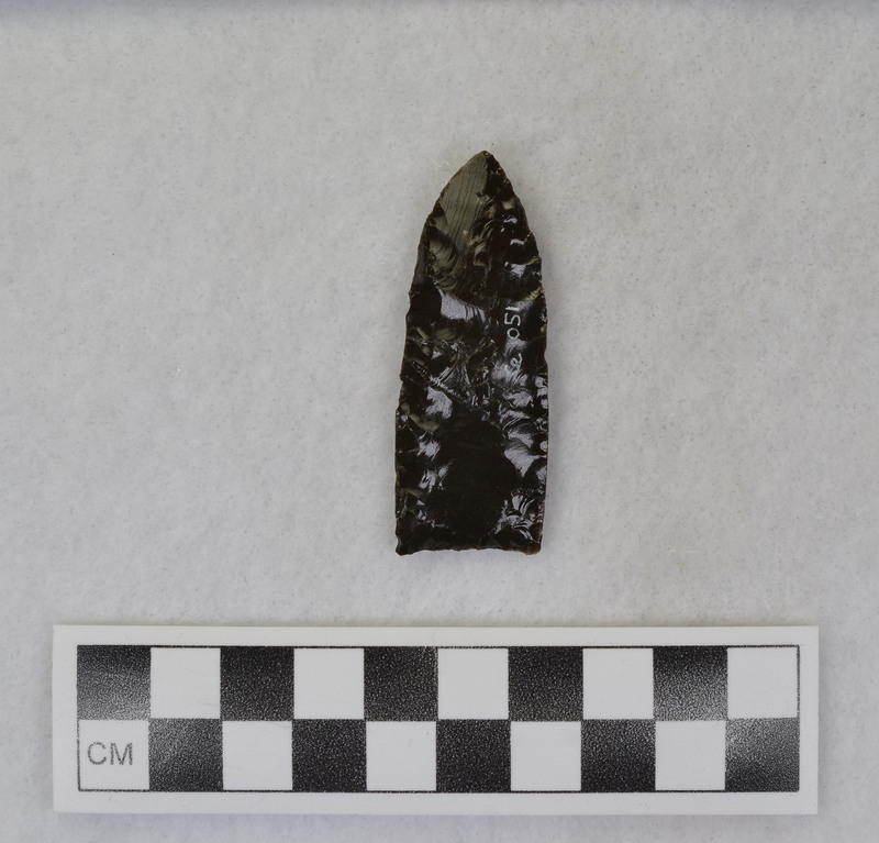 Fluted, mends w/Ce.1052 - Ce.1054