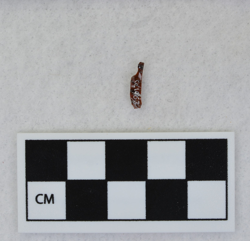 Donald E. Crabtree created this flake by removing a channel flake from the Clovis point he created, Ce.1059. The channel flake is broken and is in three fragments: Ce.1060, Ce.1061 and Ce.1062.