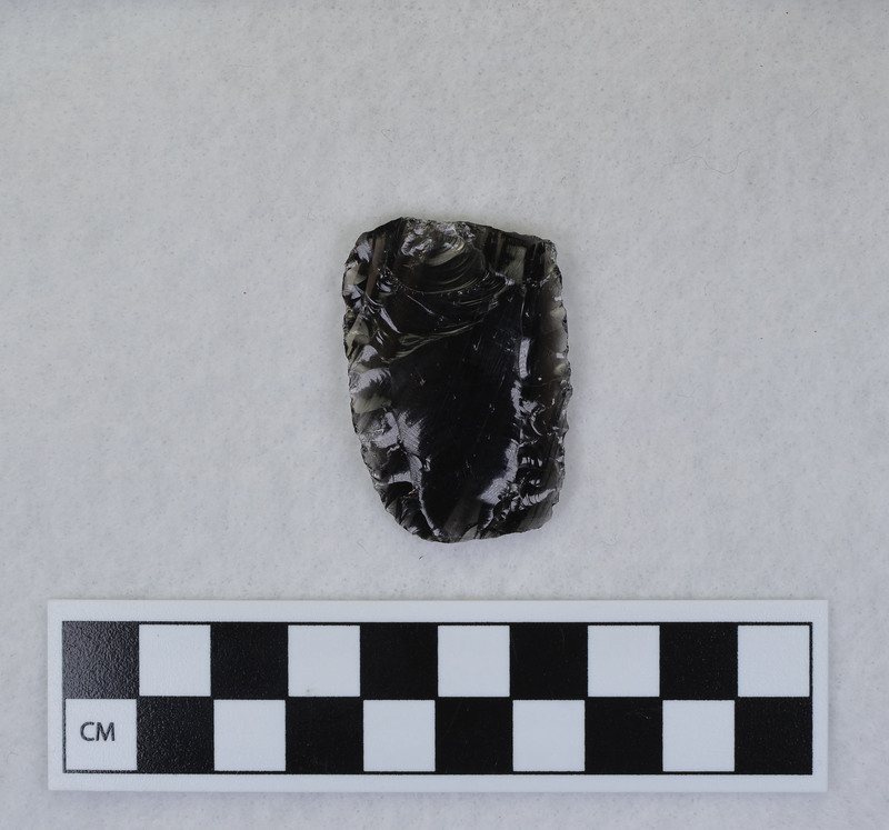 Attempted Clovis, tip ground to rest on anvil. Ce.3591A - proximal end, Ce.3591B - distal end. Point rotated upon impact of percussor, changing angle of blow and severing the distal end. (JW)