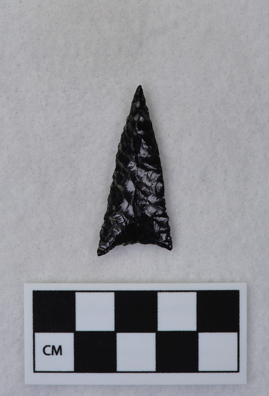 Triangular w/indented base