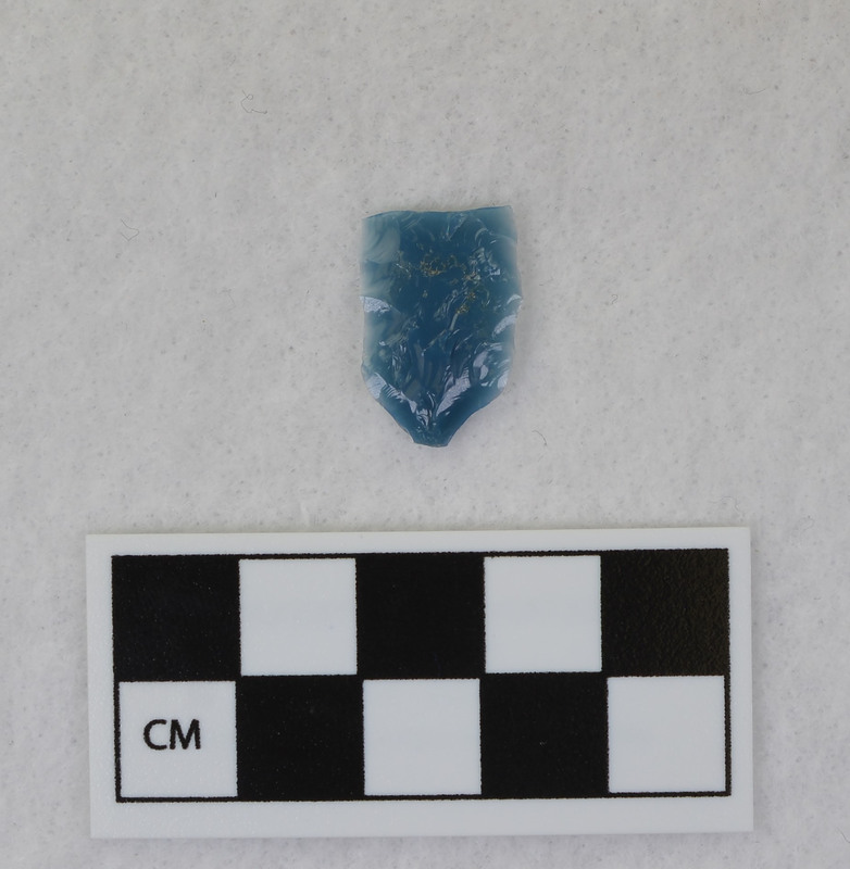 Channel flake fragment from Ce.960