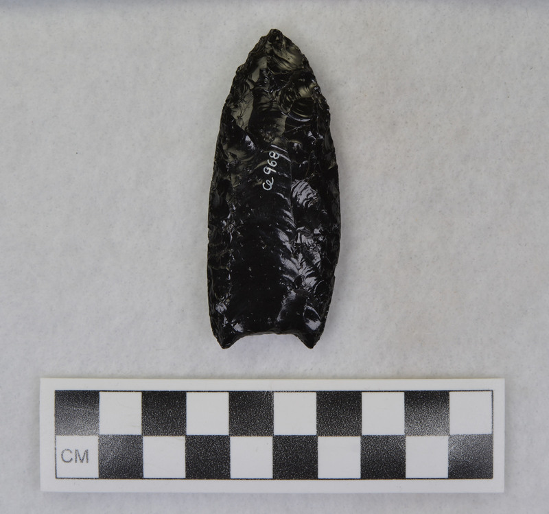 Clovis, ground basal margins