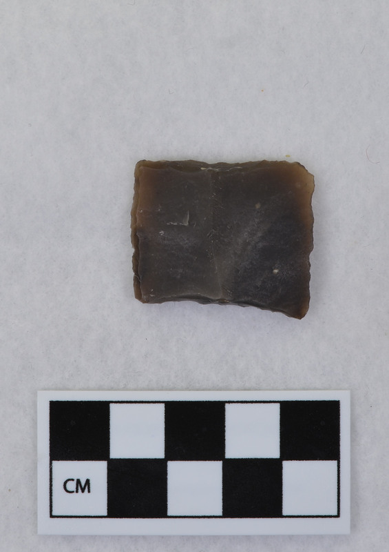 English gunflint, it is unclear from the notes if this and associated pieces were made by Donald E. Crabtree or collected by him.  Ce.1126 - Ce.1130 are associated with Ce.1119.