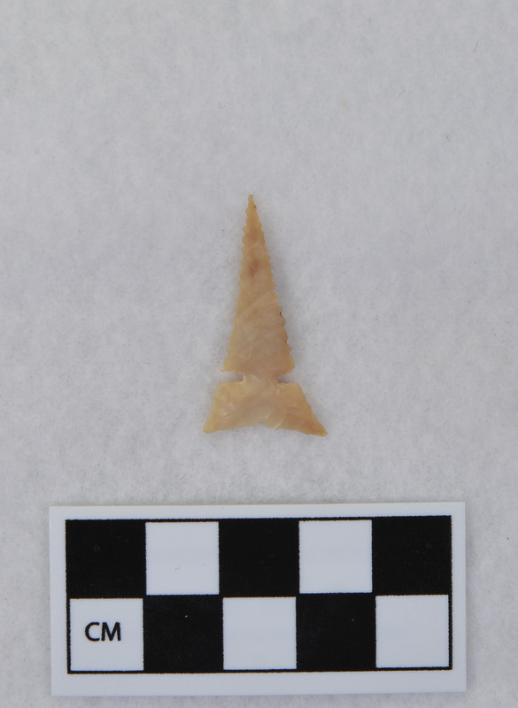 Side notched, serrated edges, heat treated