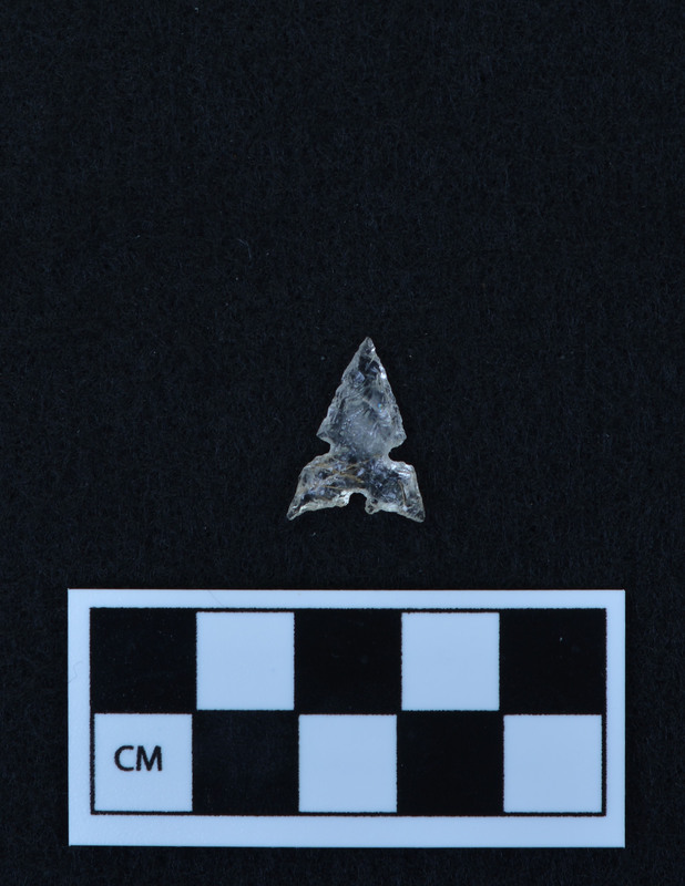 Side notched, rutile inclusions