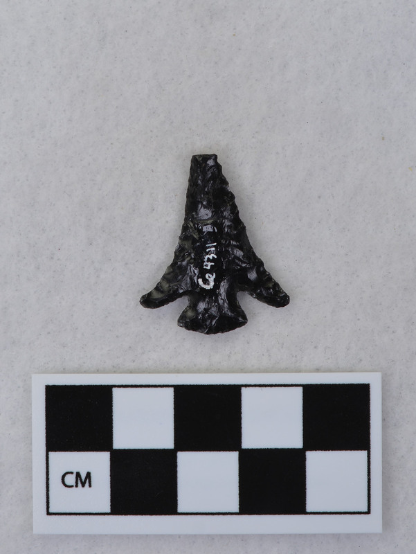 Corner notched, tip broken