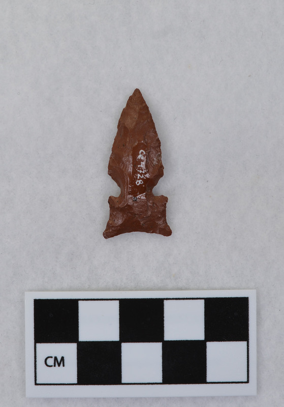 Side notched, associated w/Ce.4053