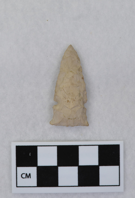 Side notched, associated w/Ce.4053