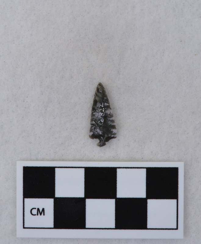 Side notched, broken/glued