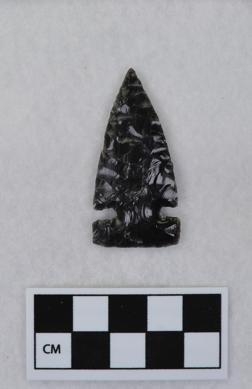 Side notched, antler used as notching tool