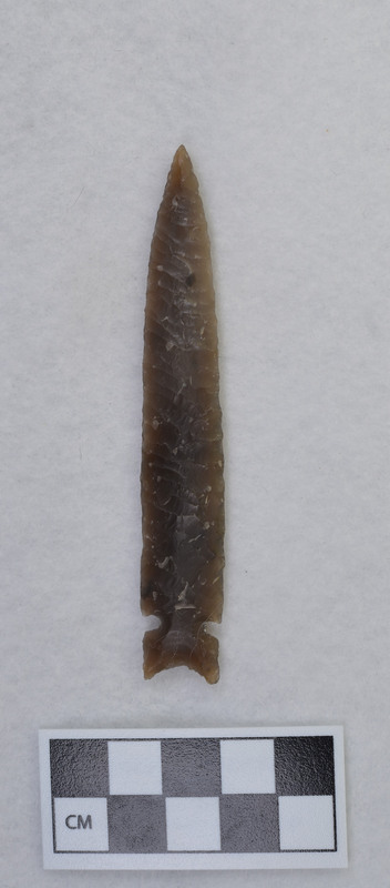 Side notched, base thinned