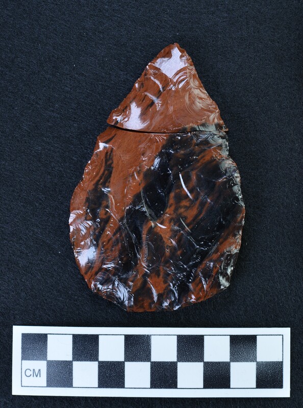 Photo shows the crossmended artifact that is made up of Ce.103 and Ce.104