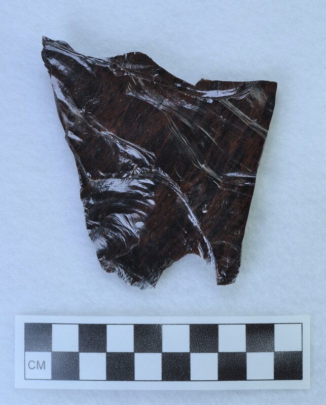 Broken biface with all flakes from its production. (GT) Ce.112 - Ce.623 are all from the production of the large biface (Ce.111) and allegedly represent a full sequence. (DHC)