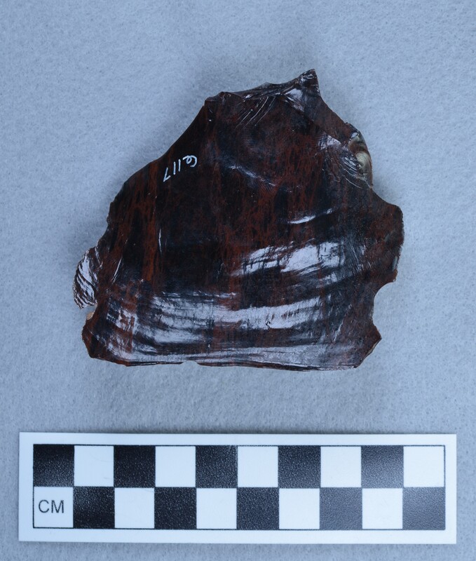 Broken biface with all flakes from its production. (GT) Ce.112 - Ce.623 are all from the production of the large biface (Ce.111) and allegedly represent a full sequence. (DHC)