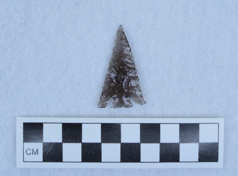 Basal notched, Titmus flaking on one face