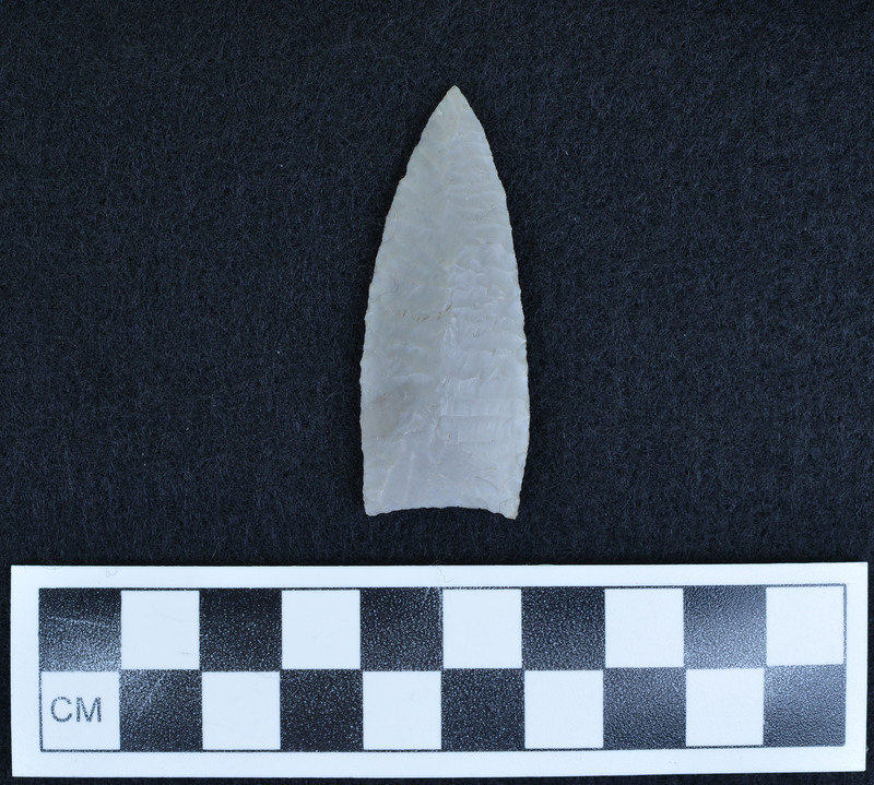 One side collateral flaking like Scottsbluff